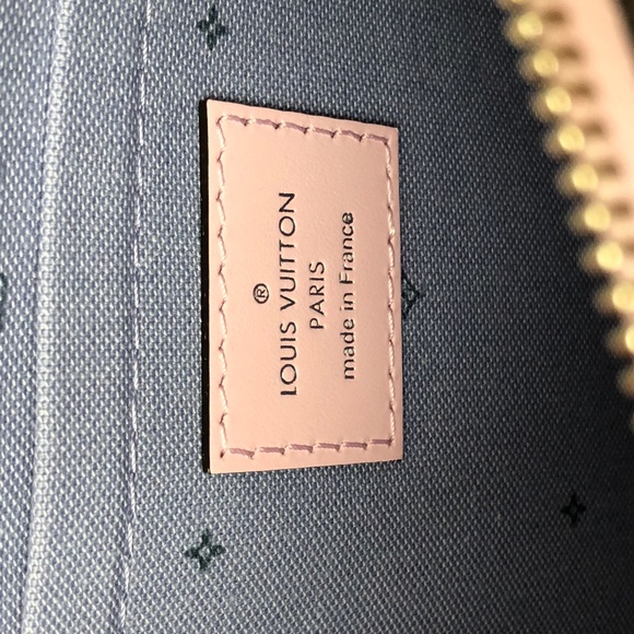 💖 Louis Vuitton Escale Neverfull MM Pastel Pouch - Picture 9 of 11